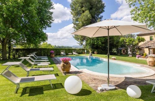 Novilara House | Villa Delle Vigne