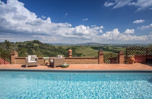 Fabbrica Villa | Villa Favola - Stunning private villa with pool
