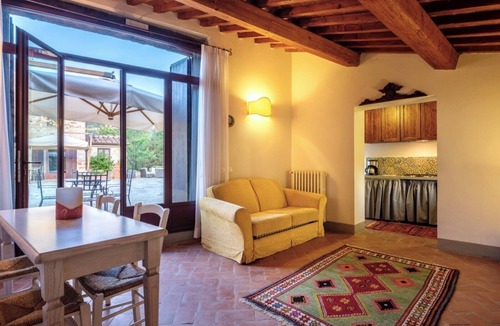 Lubaco Villa | VILLA FIESOLANA - Twelve Bedroom Villa, Sleeps 34