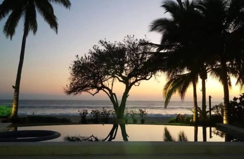 Bucerias House | Villa Girasol by RNLR