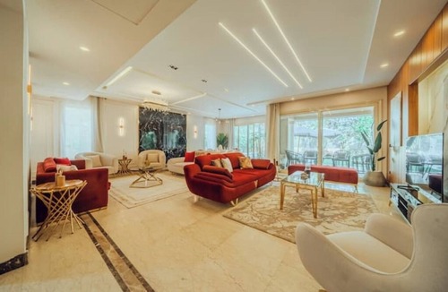 New Cairo Villa | Villa I – Elegant 5BR Luxury Mansion with Private Pool & Jacuzzi