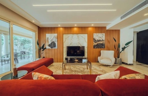 New Cairo Villa | Villa I – Elegant 5BR Luxury Mansion with Private Pool & Jacuzzi