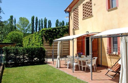 Palaia Villa | Villa Il Cipresso by Interhome