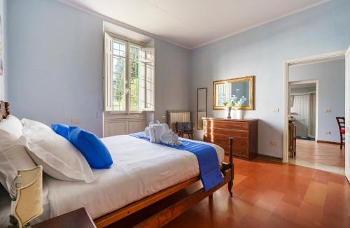 Twist Villa | Villa Il Poggiolino Luxury Tuscan Villa with Garden and Panoramic Views