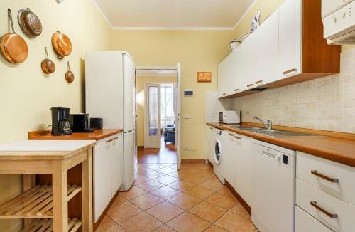 Twist Villa | Villa Il Poggiolino Luxury Tuscan Villa with Garden and Panoramic Views