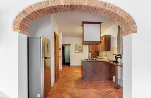 Gaiole in Chianti Villa | Villa il Roseto In Gaiole in Chianti, Tuscany