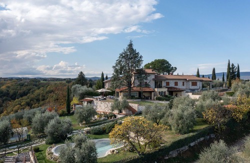 Poggiarello Villa | Villa in Colle Di Val D’elsa with 7 bedrooms sleeps 14