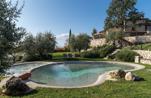 Poggiarello Villa | Villa in Colle Di Val D’elsa with 7 bedrooms sleeps 14