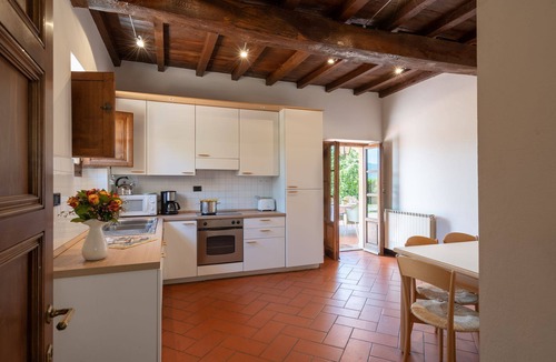 Vicchio Villa | Villa in Santa Maria A Vezzano with 5 bedrooms sleeps 10