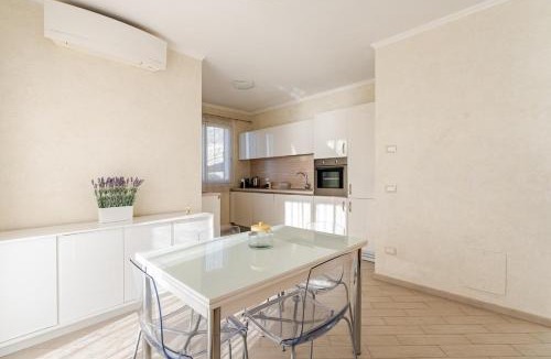 Santo Stefano al Mare Villa | Villa Indipendente, 200mq giardino e posto auto