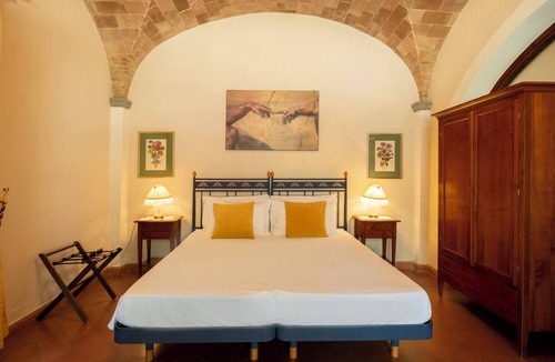 Montespertoli Hotel | Villa La Cappella