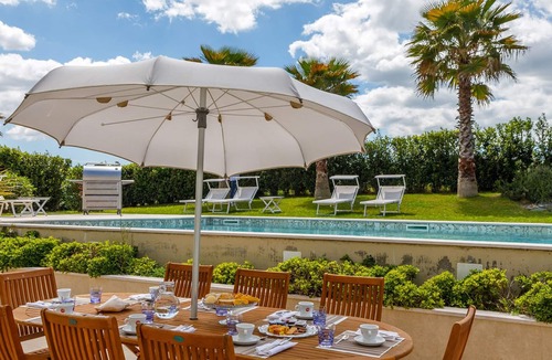 Misano Adriatico Villa | Villa Mandara 8+2, Emma Villas