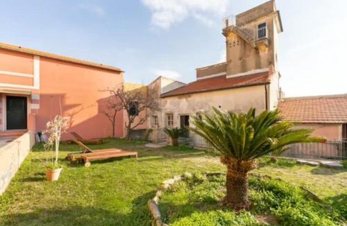 Calice Ligure Villa | Villa Massa - Dimora storica con 12 camere, accoglie 30 persone