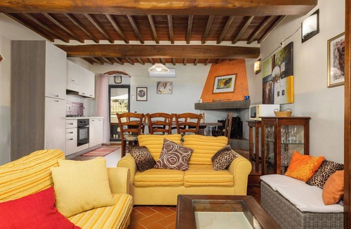 Loro Ciuffenna Villa | Villa Morandi - Holiday Country Villa with swimming pool in Loro Ciuffenna, Tuscany