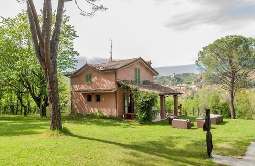 Brisighella Villa | Villa of the roses Brisighella