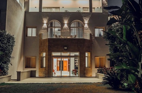 New Cairo Villa | Villa Onyx I – Luxury 4BR Retreat with Indoor Pool, Sauna & Golf Views