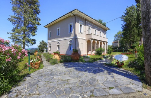 Peccioli Villa | Villa Orsini Peccioli - Historic villa with swimming pool for exclusive use