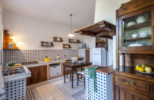 SantʼAngelo in Vado Villa | Villa Paola 10 by Marche Holiday Villas