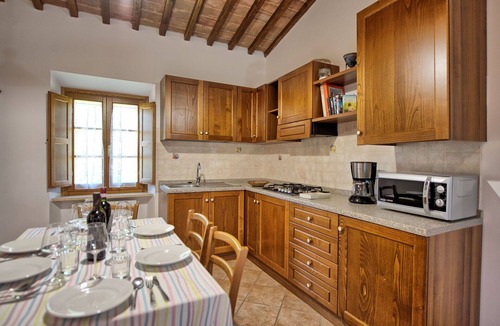 San Macario In Monte Villa | Villa Picchio - Holiday Villa Rental in Castel San Gimignano, Chianti, Tuscany