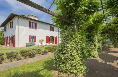 Lari House | Villa Ponticelli by Interhome