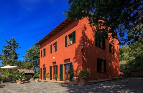 Lari Villa | VILLA Pool, tennis court, BBQ, close to Pisa+Firenze+beach.