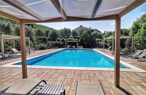 Iano Villa | Villa Raissa Grande: A characteristic and welcoming two-story villa immersed in a splendid landscape, in a lovely little hamlet, with Free WI-FI.