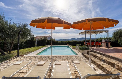 Gambassi Terme Villa | Villa Renina – Vacation villa with private pool in Gambassi Terme, Tuscany