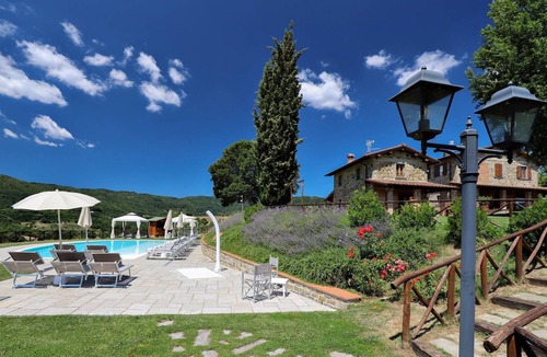 Starda Villa | VILLA ROMENA - Splendid stone Villa near Arezzo up to 22 people