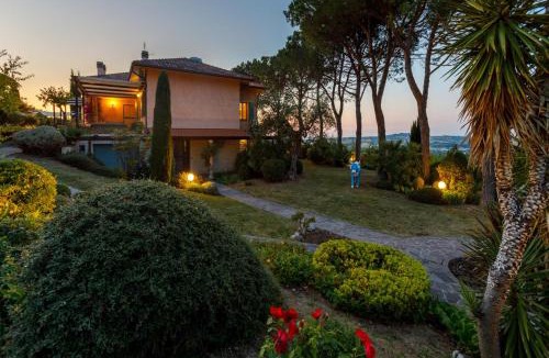 Colbordolo Villa | Villa Rosaria by Mmega