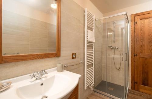 Bucine Villa | Villa Setona 18 - by VacaVilla