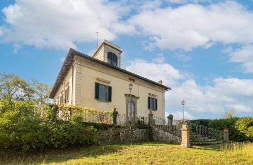 Borgo San Lorenzo Villa | Villa Votanidi by VacaVilla