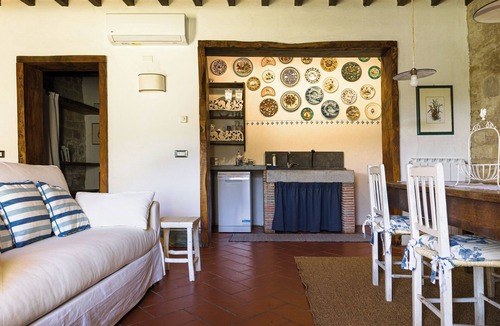 Londa House | Villa with pool in the heart of Chianti Rufina