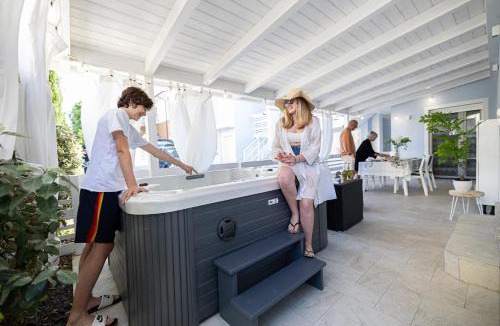 San Mauro a Mare Villa | Villetta with private jacuzzi