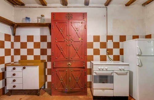 San Marcello Piteglio House | Vintage Vacation Home
