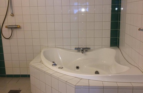 Nes Municipality Hotel | Vormsund Golf Hotell Bed & Breakfast