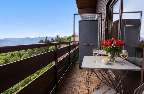 Thollon-les-Memises Apartment | Vue Lac Léman & Télécabine à 1 minute