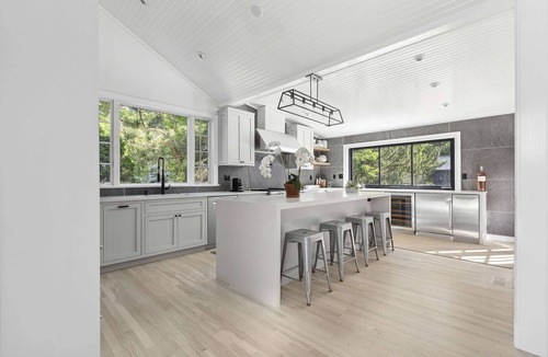 East Hampton House | Wainscott Woods by Rove Travel | Luxe Estate w/Pool