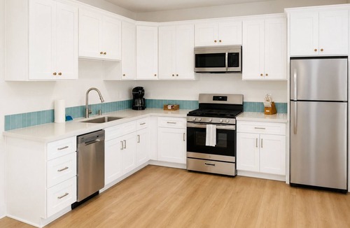 Silver Strand House | Walk To Beach, Surfing, Mins 2 Restaurants & Shops