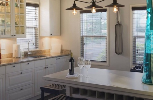 Napa House | Walk to downtown, Oxbow, BottleRock, nightlife, dining & shops! Spa and more!