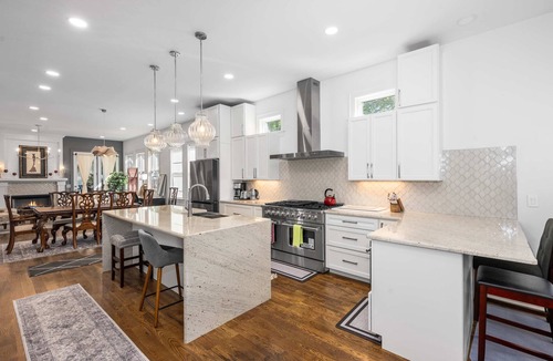 Hillsboro West End House | Walkable Hillsboro Home - Near 12 South & Vandy