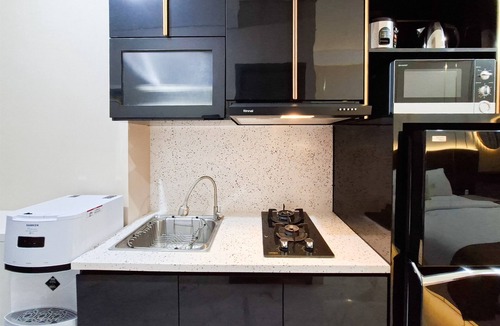 Ciputat Apartment | Warm And Restful Studio Room At Apartment Transpark Bintaro