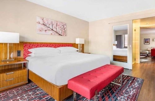 West End Hotel | Washington DC | Friends Capital Retreat | Gym + Downtown | 2BR