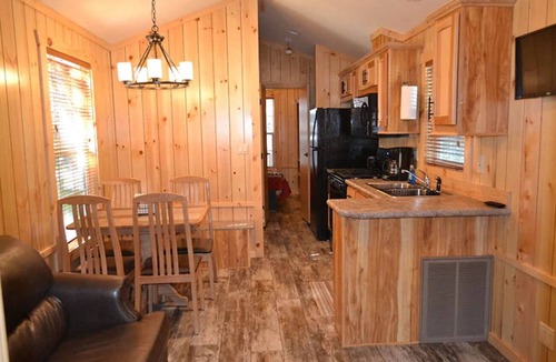 Pittsfield Cabin | Waterfront Cottage | Steps from Pine Lake & Resort Amenities | Resort Amenities