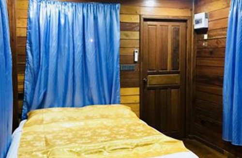 Wichian Buri Hotel | We Care Resort