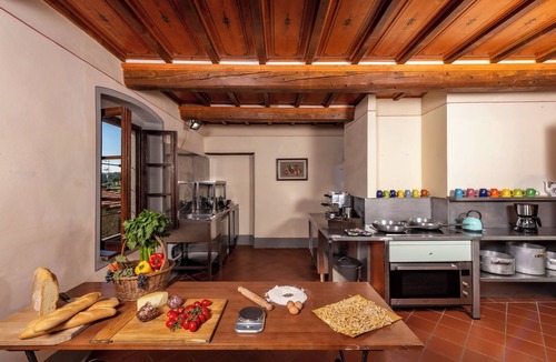 Pratovecchio Villa | WEDDINGS VILLA 4 SEASONS 13 bedrooms, private exclusiv pool per 16/30 guests