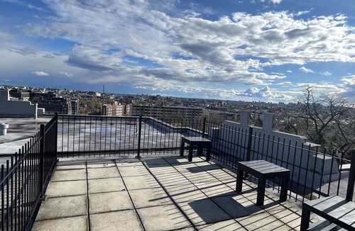 Cardozo Apartment | Welcome to our beautiful unit right here in the Heart of D.C!