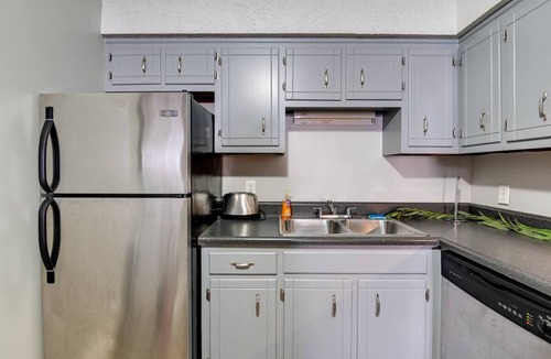 Midtown Apartment | Welcome to your stylish Nashville retreat, managed by Music City Property Mgmt.