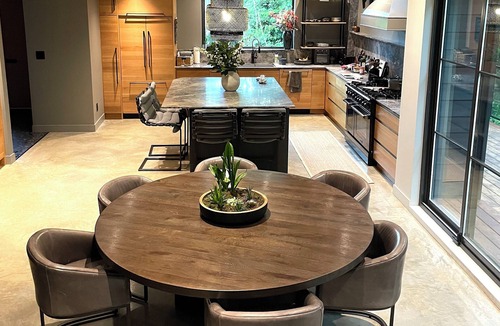 Hollyburn House | West Vancouver Ambelside Mid-Century Home