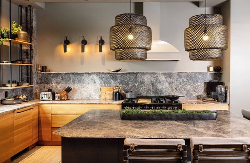 Hollyburn House | West Vancouver Ambelside Mid-Century Home