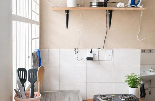 Greater Johannesburg Metropolitan Area Apartment | Westdene to Stay
